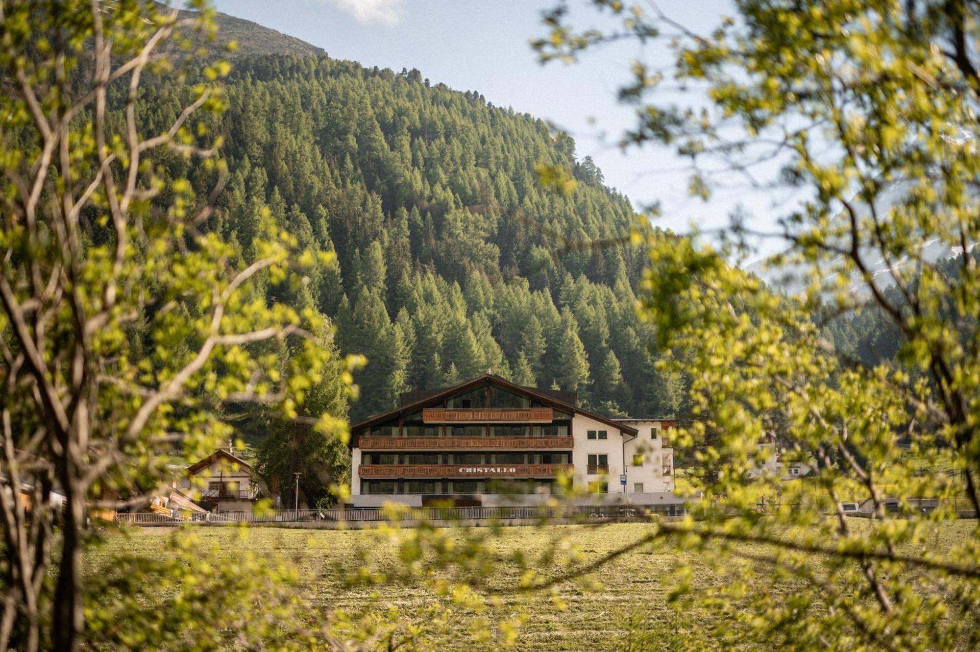 Hotel Cristallo Solda Bagian luar foto