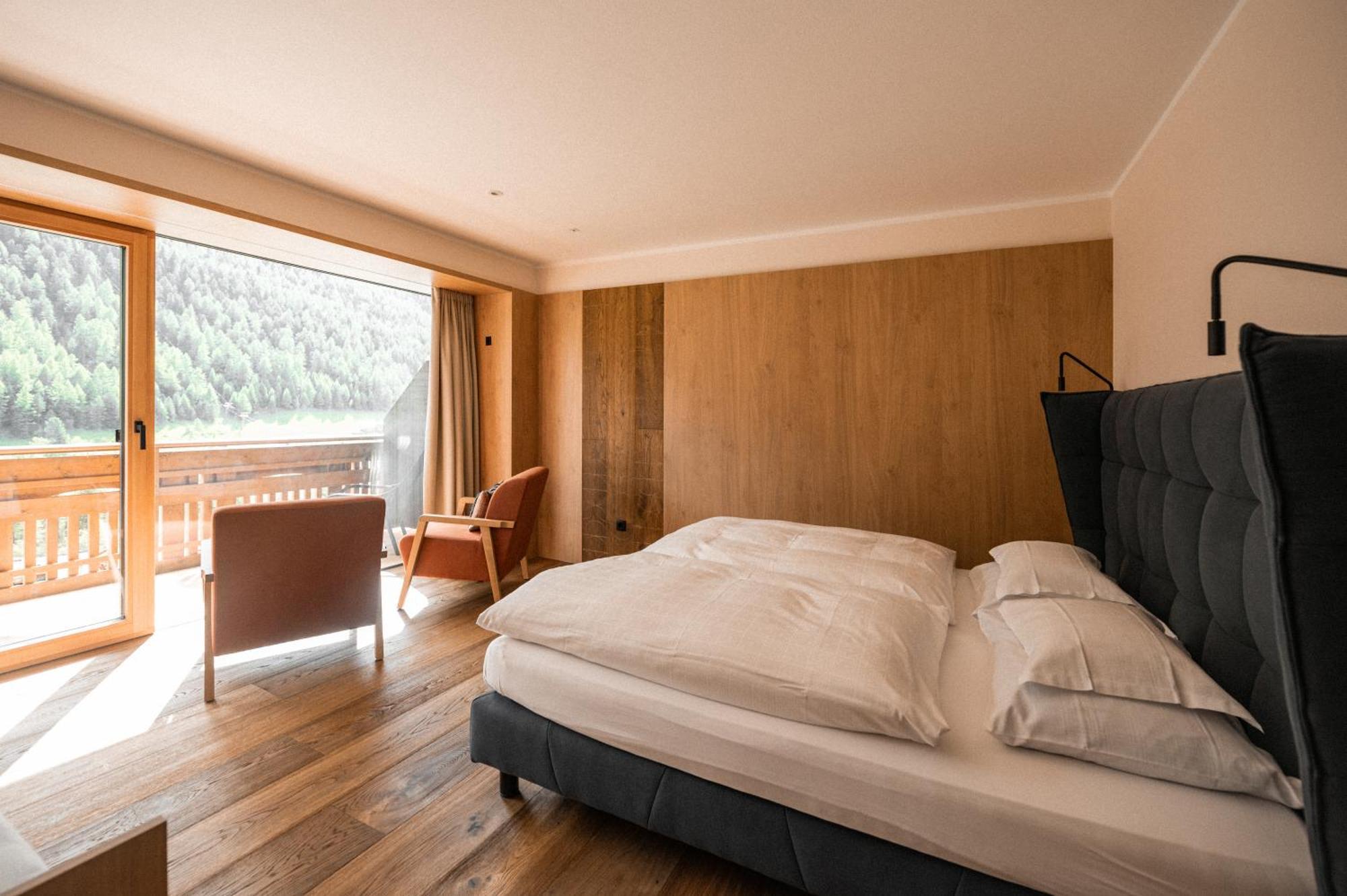 Hotel Cristallo Solda Bagian luar foto